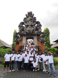 Abdul Rauf Boyong 30 Orang Study Tour ke Bali