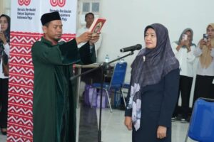 Hj Mariamah Dilantik Sebagai Penjabat Sekda Kota Bima Hj Mariamah Dilantik Sebagai Penjabat Sekda Kota Bima